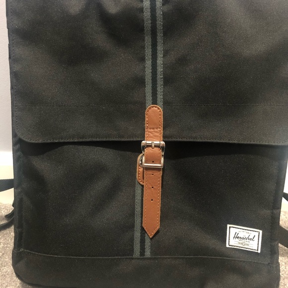 hershel laptop backpack